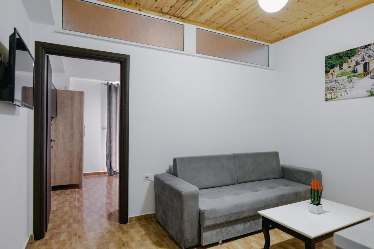 Osmani Rooms Saranda Extérieur photo
