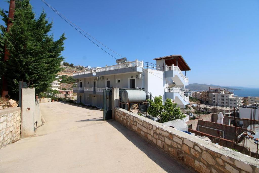 Osmani Rooms Saranda Extérieur photo