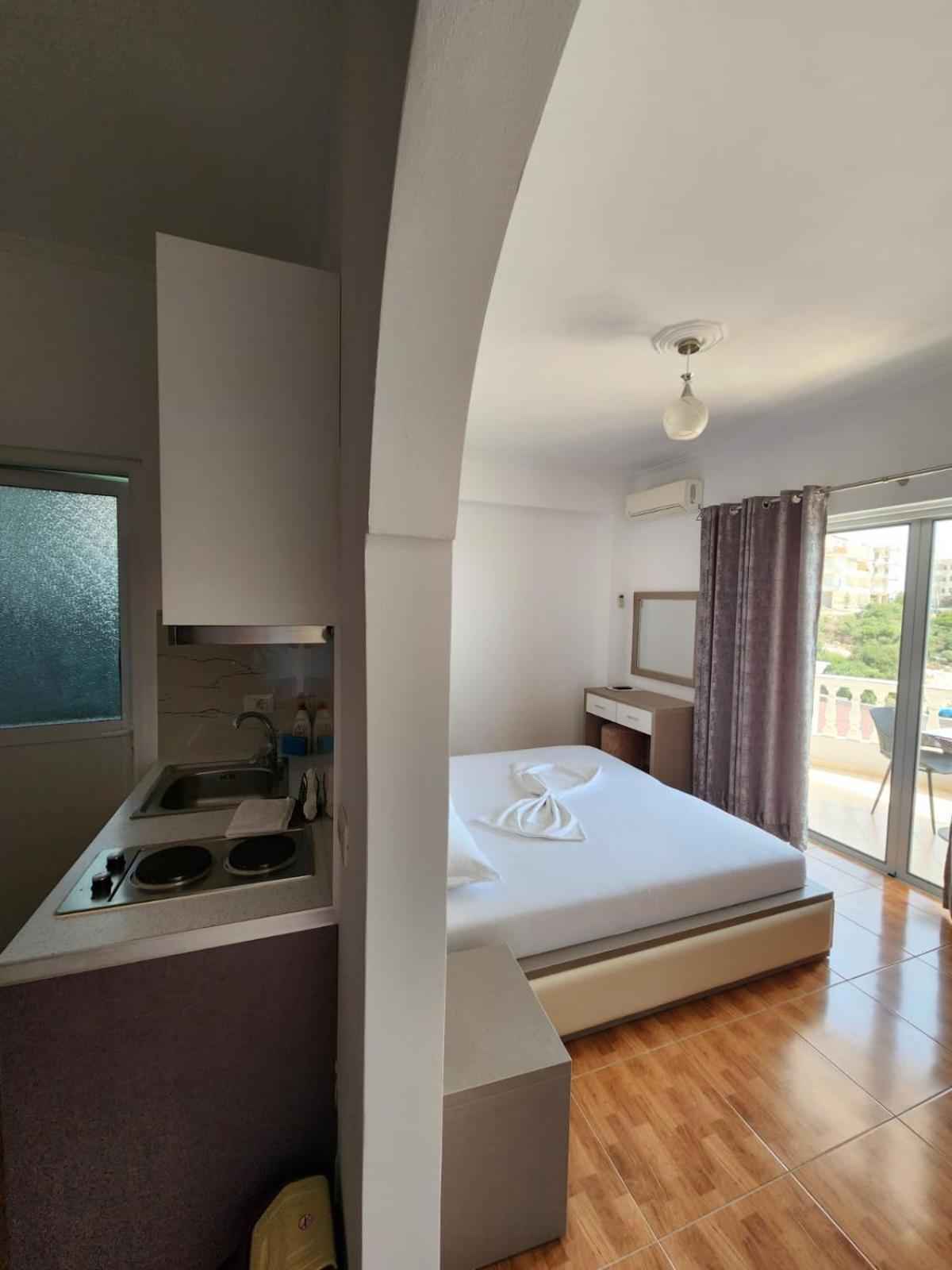 Osmani Rooms Saranda Extérieur photo