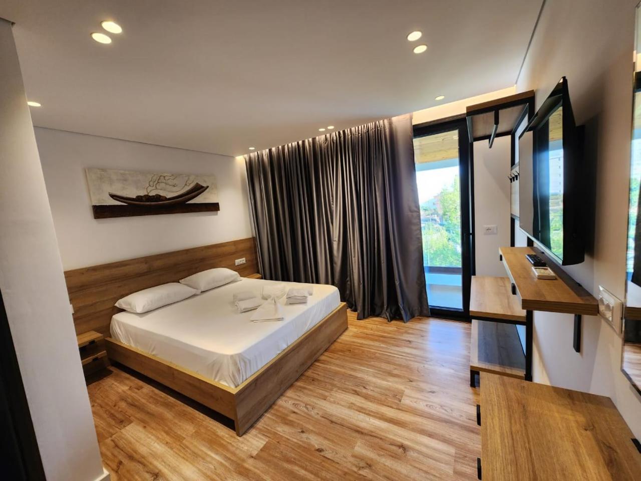 Osmani Rooms Saranda Extérieur photo